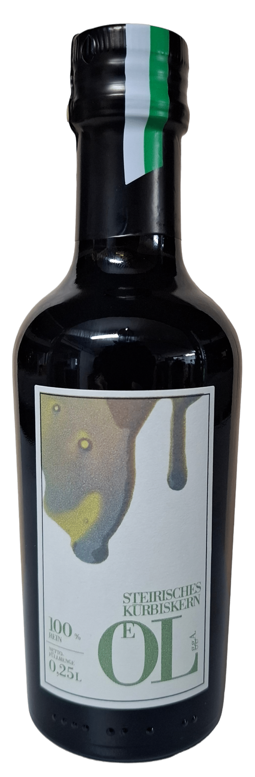 Eine 0,25l Flasche Steirisches Kürbiskernöl g.g.A. mit schwarzem Körper und weißem Etikett.